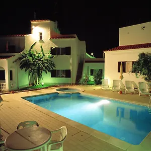 Dona Ana Garden Pensjonat Lagos