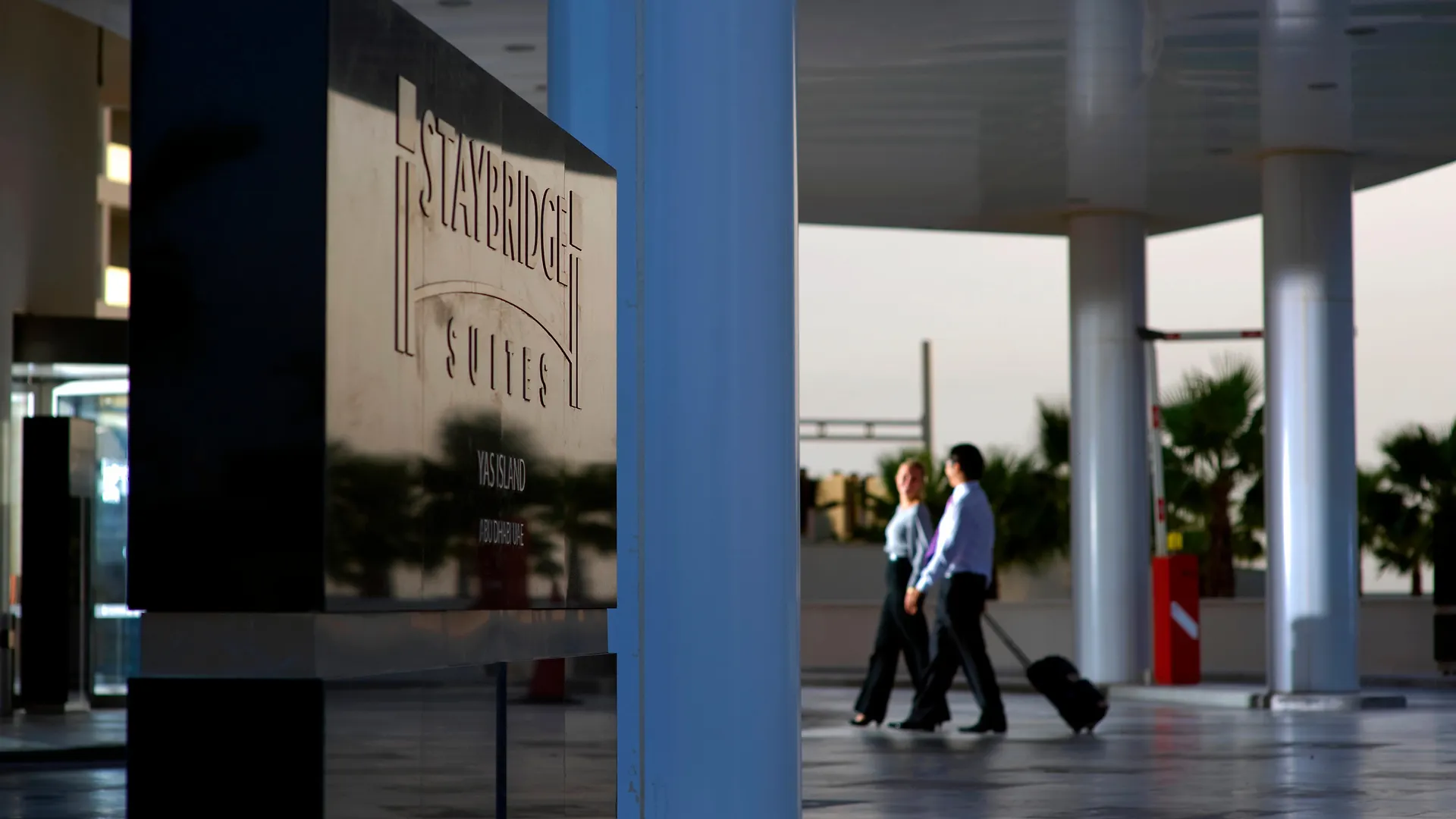 Staybridge Suites Yas Island Abu Dhabi By Ihg 4*,