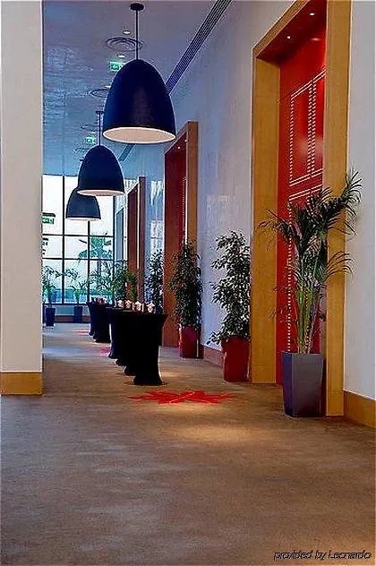 Staybridge Suites Yas Island Abu Dhabi By Ihg מלון דירות