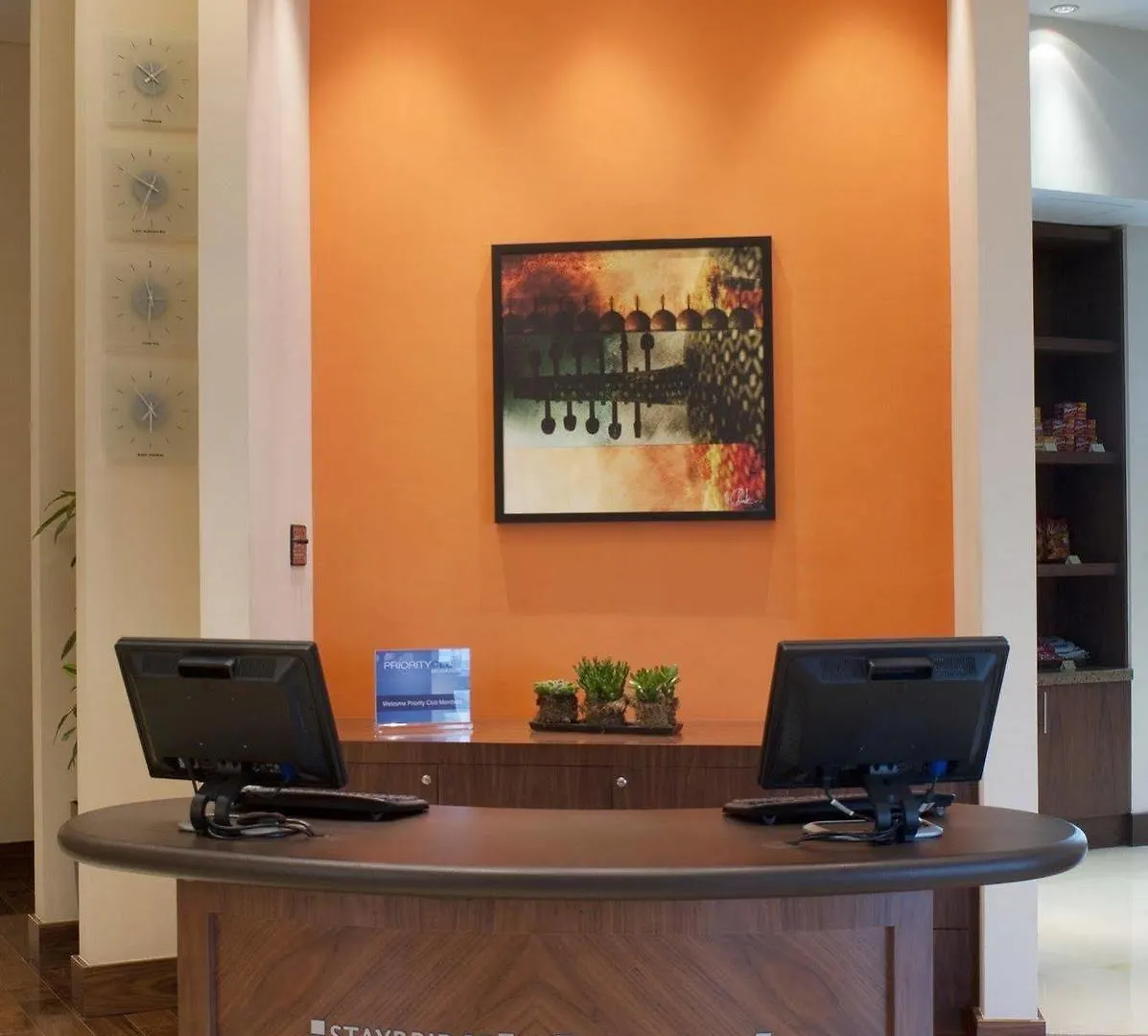 Staybridge Suites Yas Island Abu Dhabi By Ihg