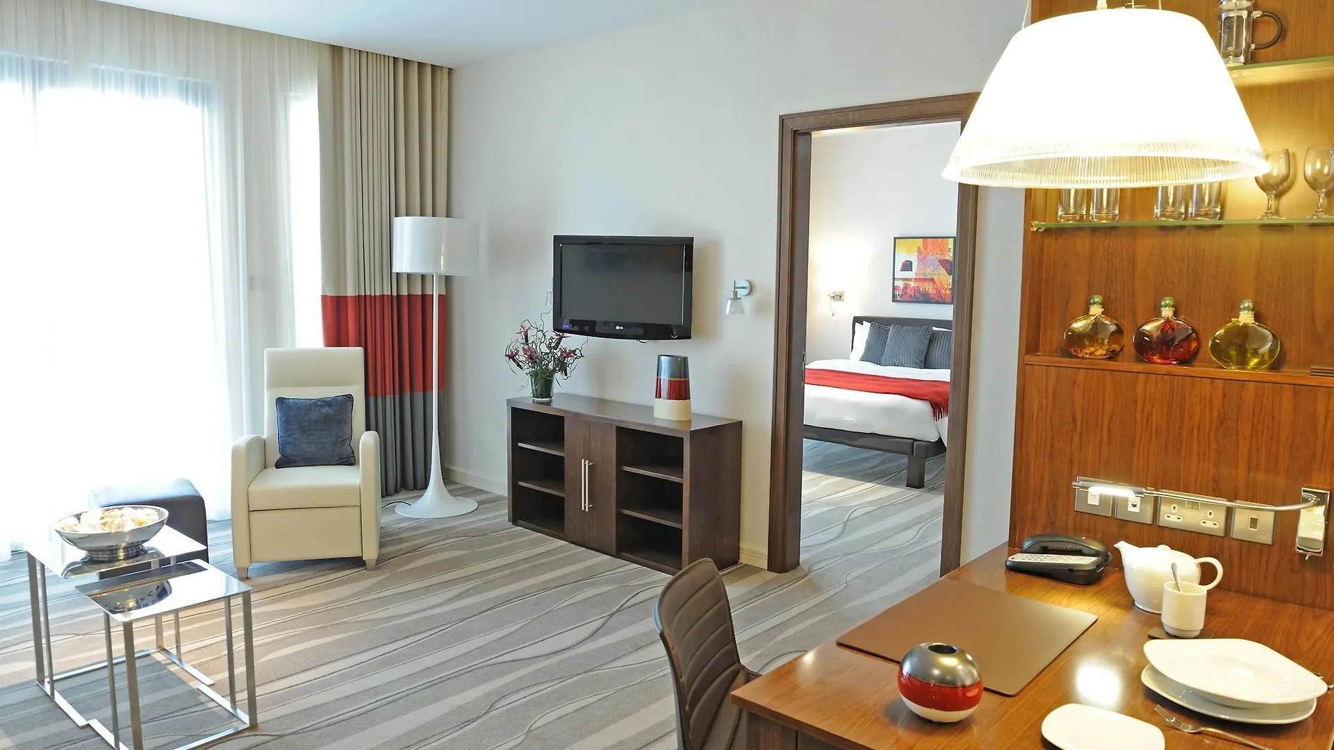 Апарт-отель Staybridge Suites Yas Island Abu Dhabi By Ihg