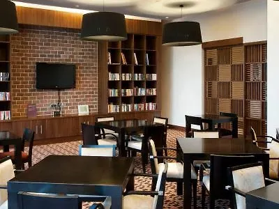 Staybridge Suites Yas Island Abu Dhabi By Ihg Aparthotel