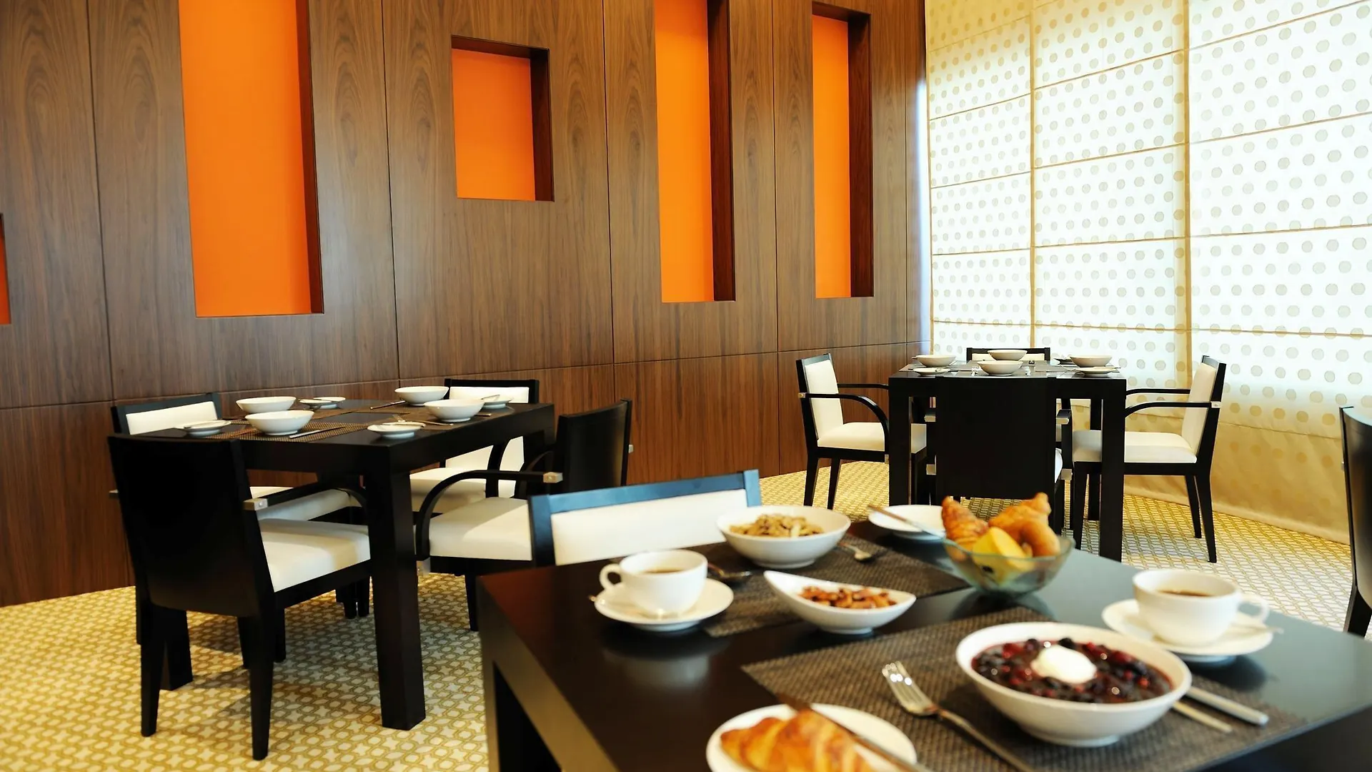 Staybridge Suites Yas Island Abu Dhabi By Ihg Apartahotel